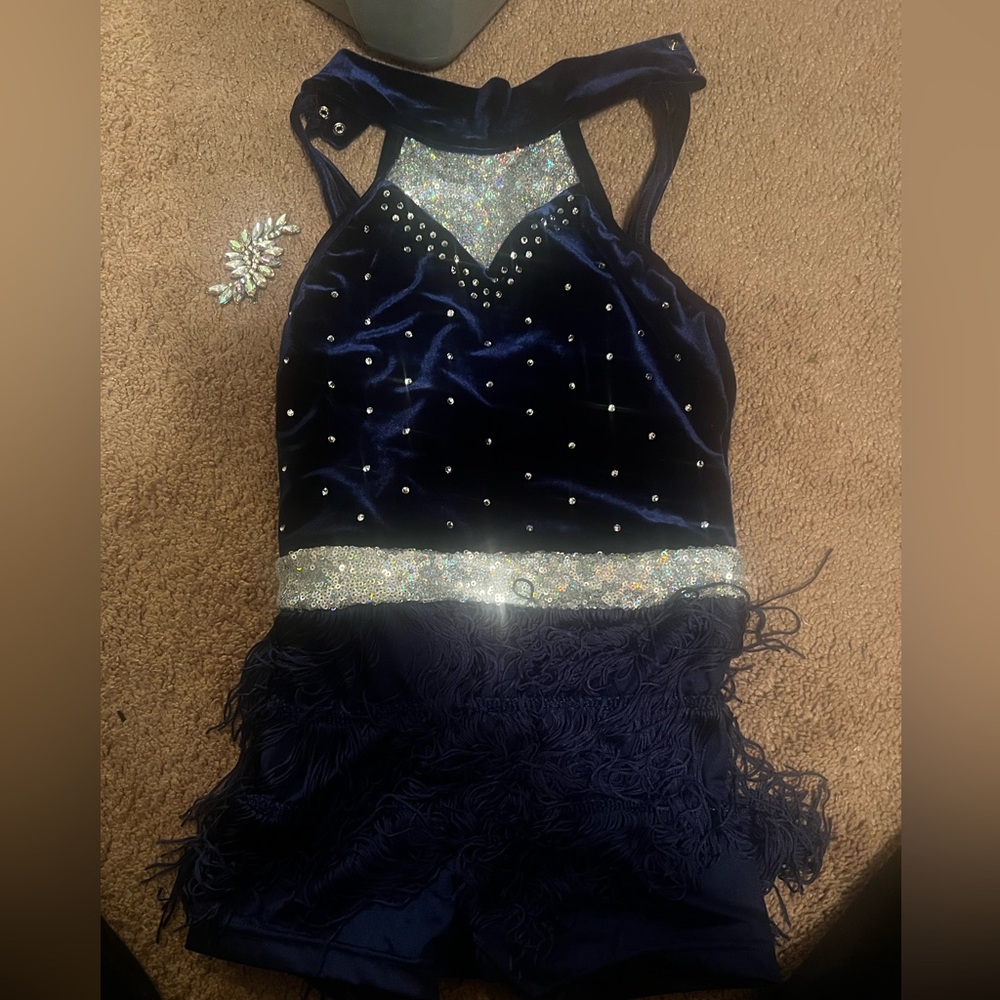 Weissman costume - navy like new